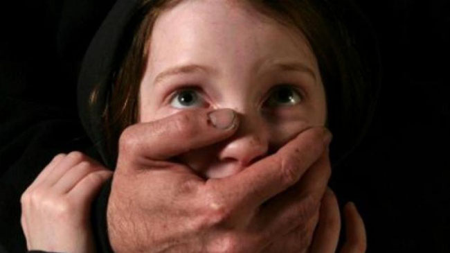 На Южном Урале разыскивают насильника девятилетней девочки 