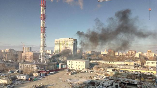 В центре Челябинска вспыхнул недострой