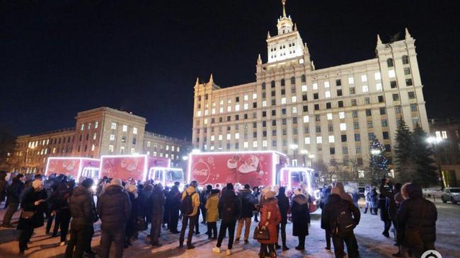 Рождественский караван грузовиков посетил Челябинск