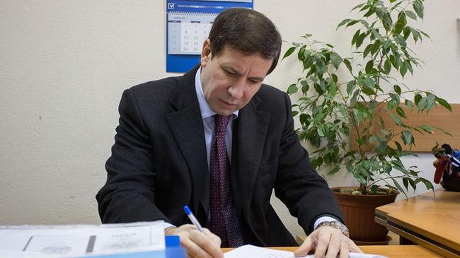 Михаил Юревич снялся с выборов в Госдуму РФ - политик забрал документы из окружной избирательной комиссии