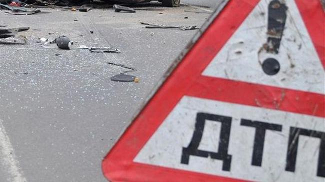 «КамАЗ» снес «десятку» на трассе Москва — Челябинск: двое погибли
