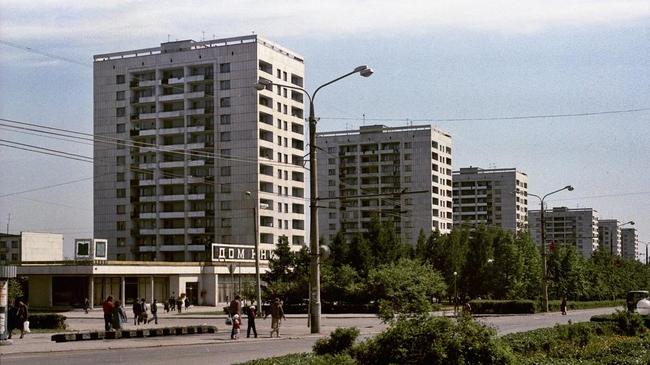 Перекрёсток Ленина-Энтузиастов. 1980 год