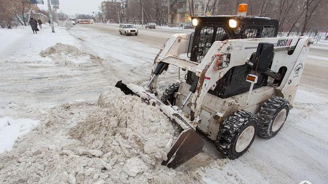 За сутки в Челябинске вывезли более 18 тысяч тонн снега