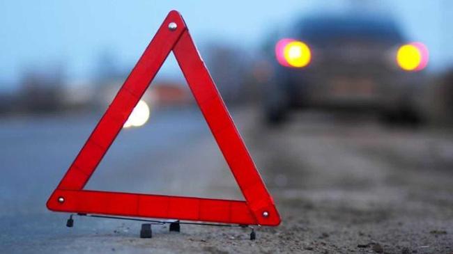 В Челябинске иномарка сбила подростка и протащила на капоте несколько десятков метров