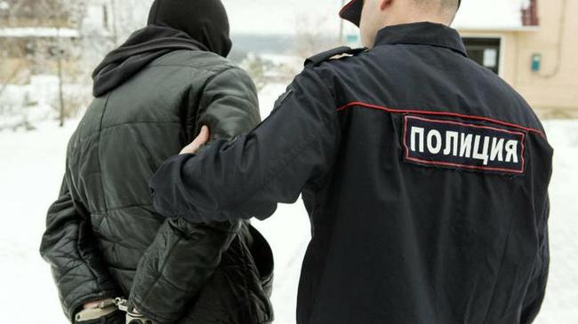 За сутки полицейские Челябинской области задержали 28 человек, находящихся в розыске