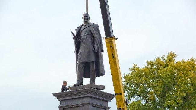 Дождались! Завтра в Челябинске откроют памятник Столыпину