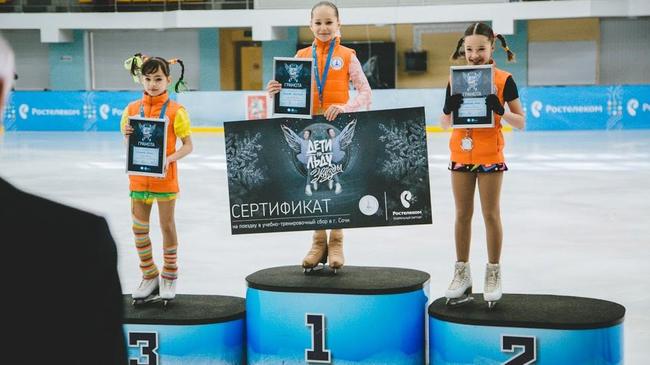 Южноуральская фигуристка победила в проекте «Дети на льду. Звезды»!  РЕПОСТ!