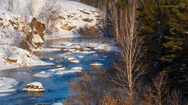 ❄ Живописная зимняя река Миасс. Где по-вашему самое красивое место в Челябинске?