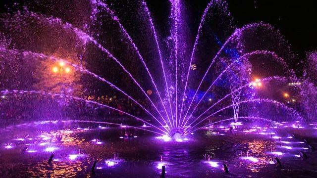 Названы новые песни фонтана в центре Челябинска. А какой бы трек хотели вы услышать? 🎶