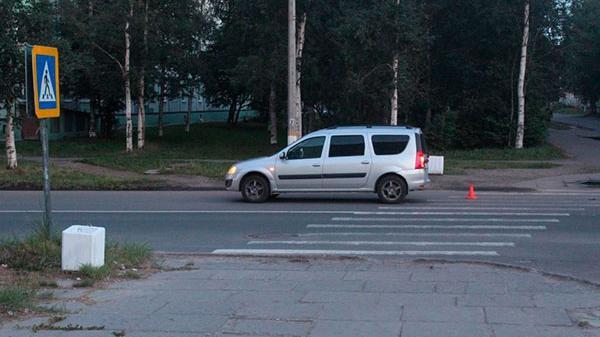 В Челябинской области водитель сбил преподавателя, защищавшую группу детей