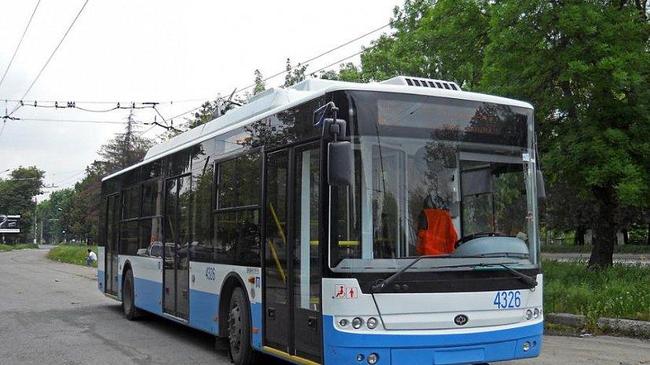 Движение троллейбусов на ЧМЗ закрыли до конца недели