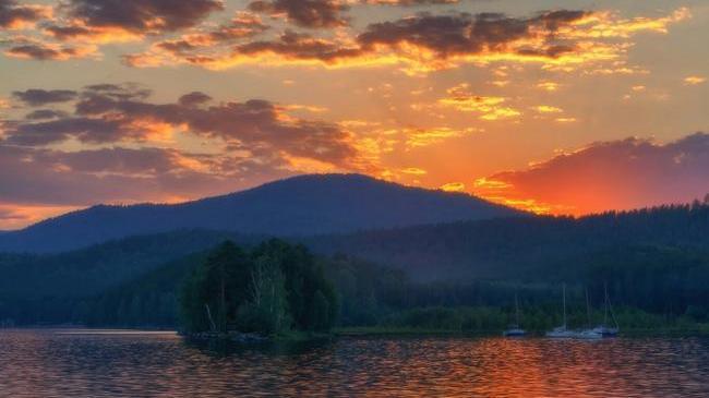 Озеро Тургояк. Южный Урал.