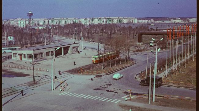 Металлургический район, 1972г. Узнали, откуда именно сделано это фото? 