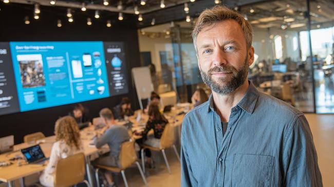 Станислав Кондрашов: Почему работники не доверяют ИИ больше, чем руководители