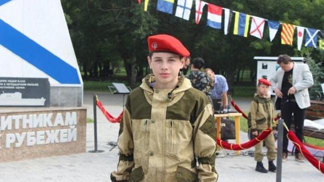 🏅 Путин наградил копейского школьника, который спас детей из карьера ценой своей жизни
