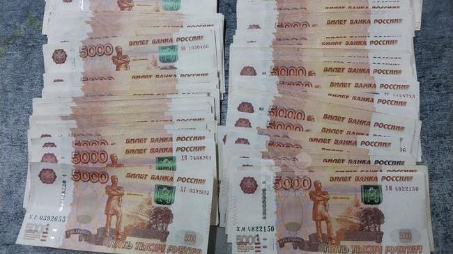 💰В Челябинске водитель такси спас пенсионера от мошенников
