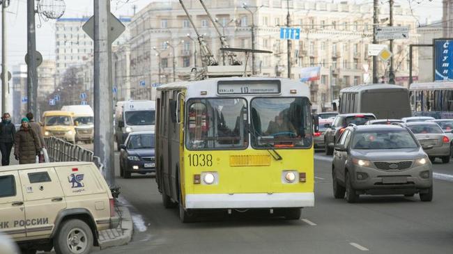 В праздники трамваи и троллейбусы Челябинска будут работать в особом режиме