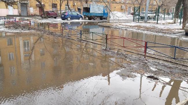 Подписчики присылают фото исторического события - Челябинск превращается в Венецию!!!