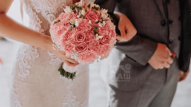 👰 341 пара южноуральцев поженится 24 апреля