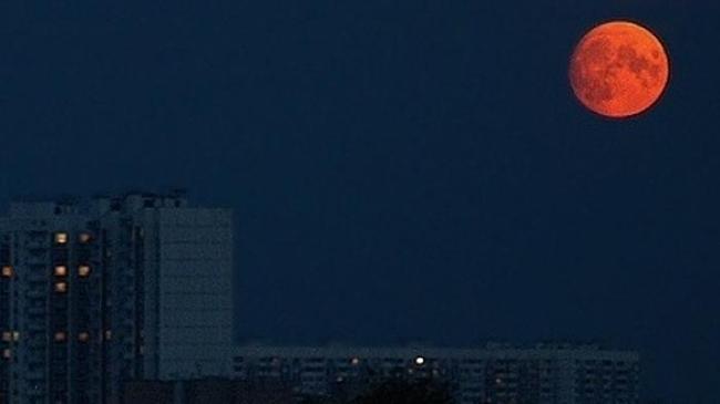 Жители Южного Урала наблюдали «красную луну»