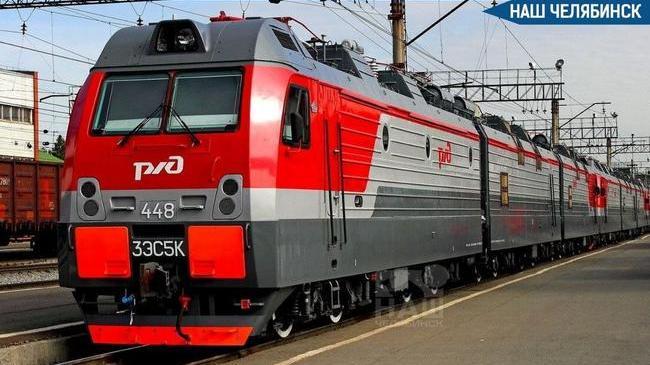 😰 Поезд Челябинск — Москва сошел с рельсов в Ульяновской области