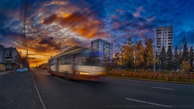 🍂 Красивый вечер в Челябинске. Покидайте любимой музыки для настроения!