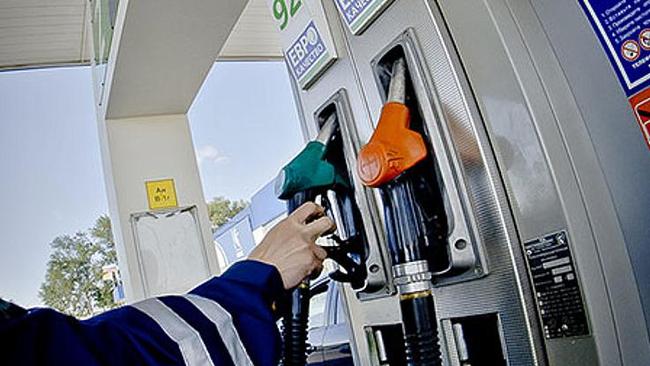 Бензин заправляет. Удастся ли избежать последствий роста цен на топливо в Челябинской области