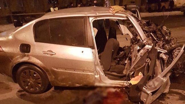 "Одного разорвало на части". Четыре человека скончались в жуткой аварии с "мерседесом" в Челябинске