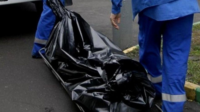 Труп женщины в ярком платье нашли в Челябинске. Личность не установлена