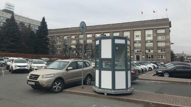 Открытие платных парковок власти Челябинска отложили на неопределенный срок