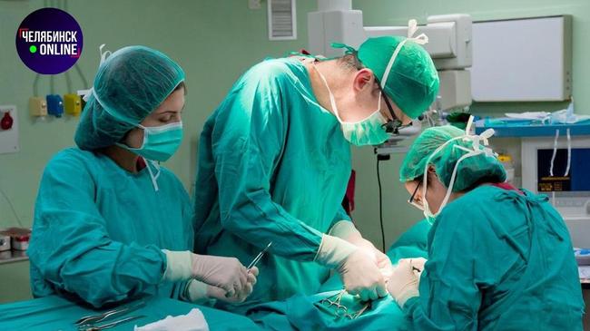 💉 Челябинские врачи спасли ребенка с дырой в кишечнике.