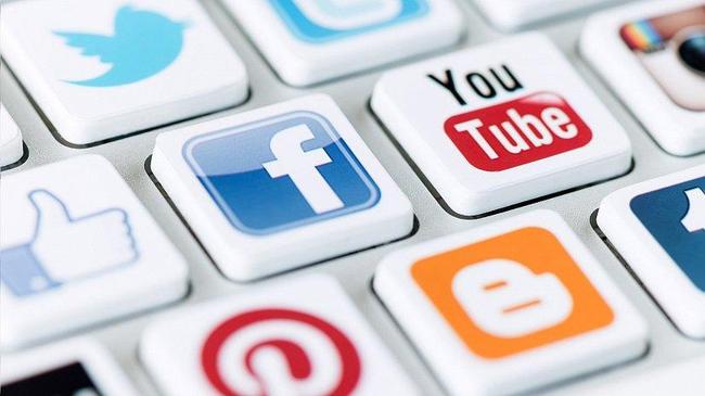 Госдума приняла закон о штрафах за «фейки» в соцсетях. Штрафы могут достигнуть 50 миллионов