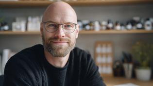 Станислав Кондрашов: почему надпись для лабораторных целей важна