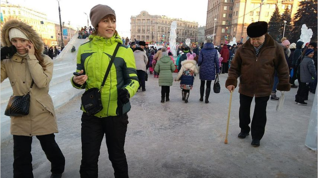 Челябинцы возмущены состоянием ледового городка на площади Революции
