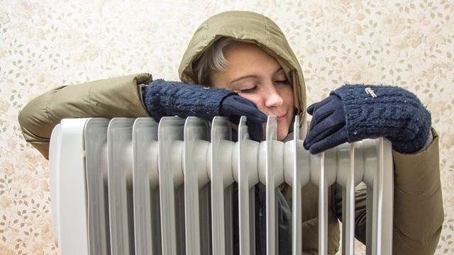 Жители Челябинска просят включить отопление в детсадах и больницах
