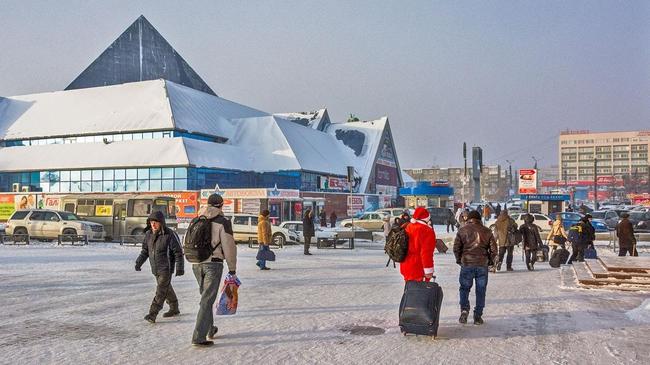 ☀ Доброе утро, челябинцы! Как вы думаете куда собрался Дед Мороз?