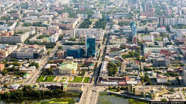 Екатеринбург и Челябинск вошли в десятку самых комфортных для жизни городов РФ