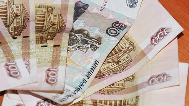 Минимальная зарплата в Челябинской области выросла до 10 912 рублей