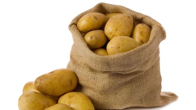 Россиянам запретили сажать картошку