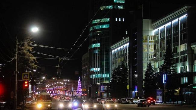 🎄 Немного новогоднего Челябинска для тех, кто последние дни почти не выходит из дома! ☺