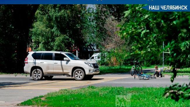 ⚠ В Челябинске водитель автомобиля Toyota Land Cruiser Prado сбил ребенка