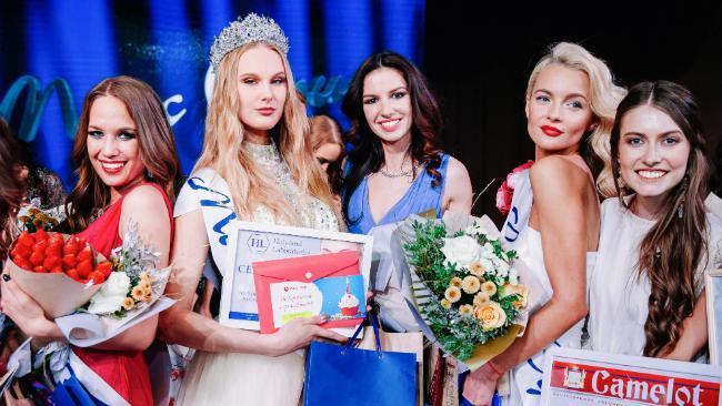 Три Челябинки вышли в полуфинал конкурса красоты "Мисс Офис"