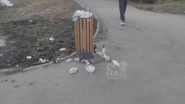 🗑️ Челябинцы пожаловались на переполненные мусорки