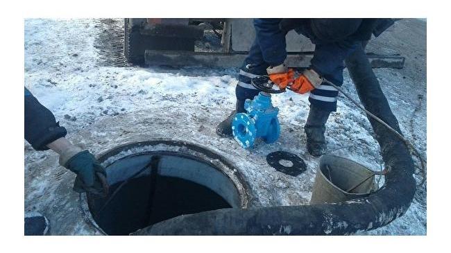 В Челябинске Водоканал бьет тревогу: бизнес сбрасывает в канализацию опасные вещества