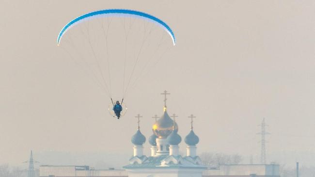 ❄ Параплан над озером Смолино. Расскажите, у вас уже есть какие-то планы на новогодние праздники?
