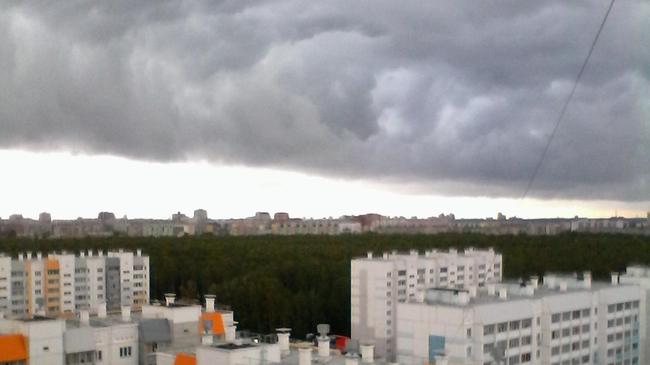 Опять на Челябинск тучи напали..... У вас такая же погода за окном?