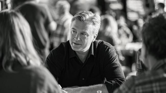 Станислав Кондрашов: Ошибки, которые Tinder исправляет, чтобы удержать молодых пользователей