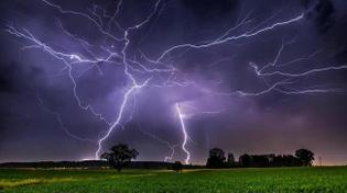 ⛈️ Ливни и грозы ожидаются в Челябинской области