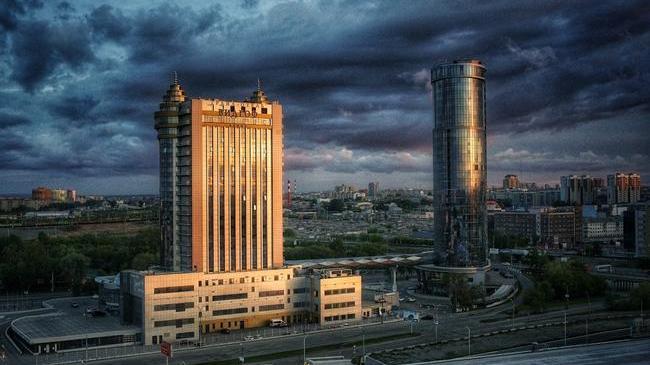 Привычный и родной город в новом ракурсе... Красота! 💙
