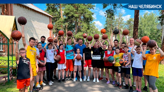 🏀Глухие баскетболисты из «Метеора» хотят прославить Челябинск. 🙏🏻 Но им нужна помощь! 